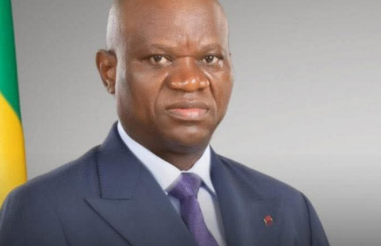 Gabon : l&rsquo;interdiction des pseudonymes en ligne suscite de vifs débats