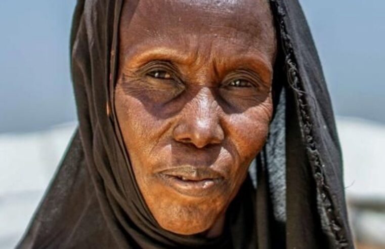 Regard sur le Mali : une exposition photo choc aux Halles Saint-Géry