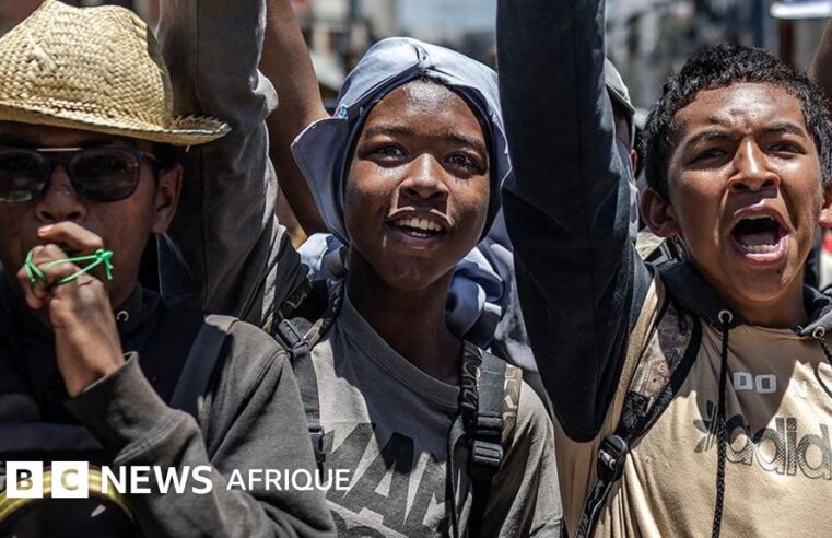 L&rsquo;année 2025 en afrique : entre défis démocratiques, coups d&rsquo;état et l&rsquo;émergence d&rsquo;une nouvelle alliance au Sahel