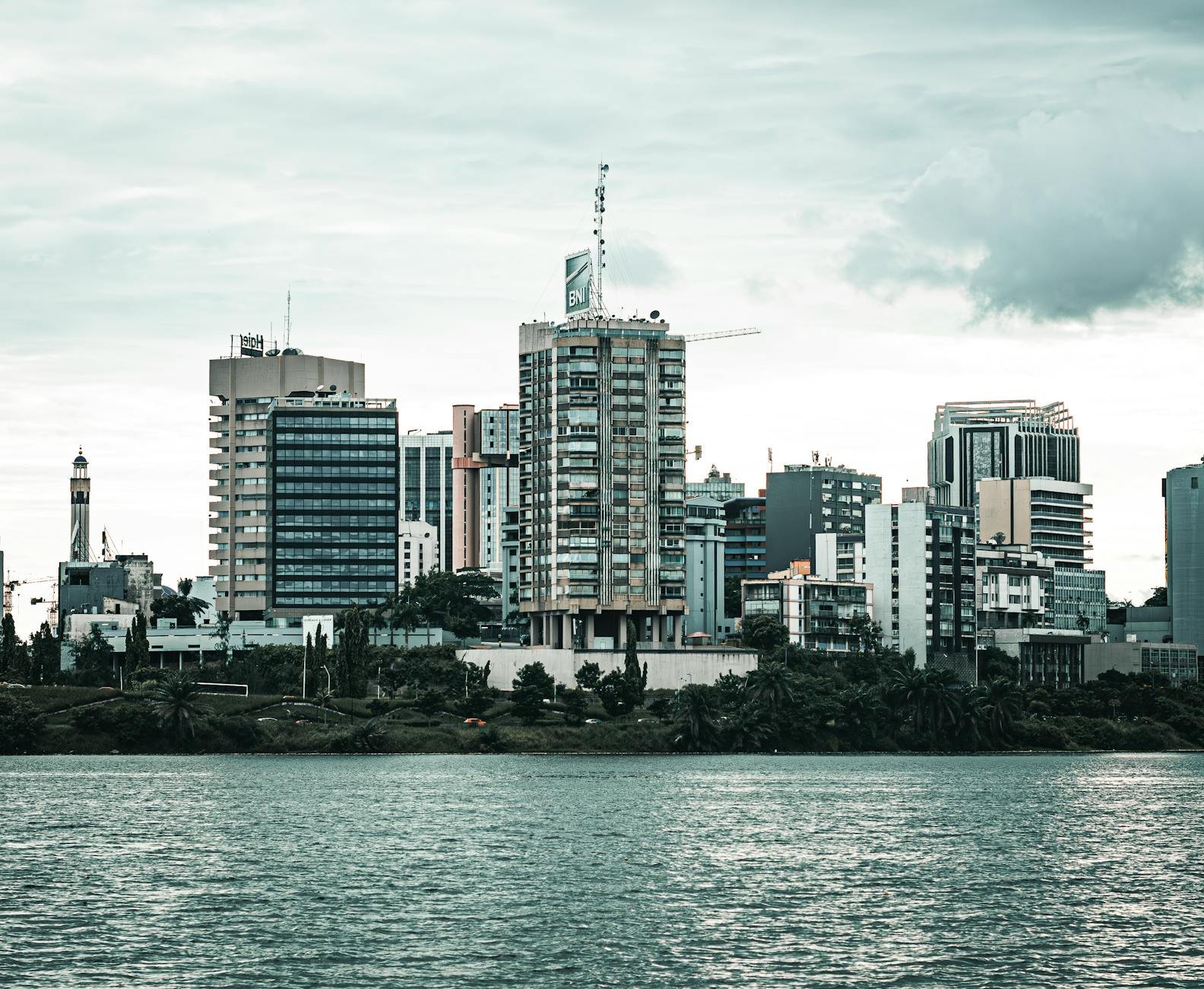 Abidjan, capitale africaine des données personnelles à l&rsquo;ère de l&rsquo;IA