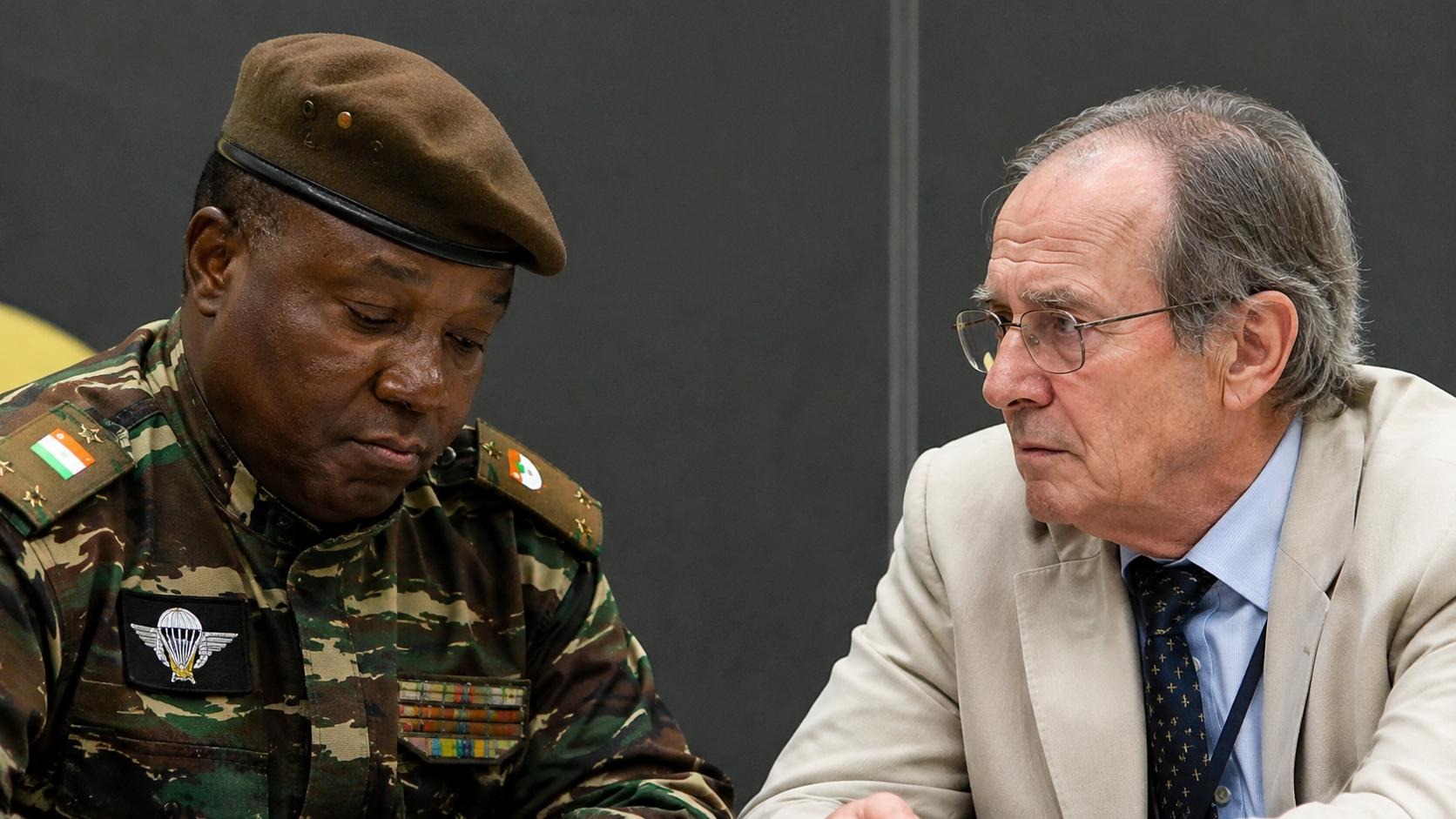 Affaire Pascal Tigri : les mensonges du général TIANI mis à nu au Niger