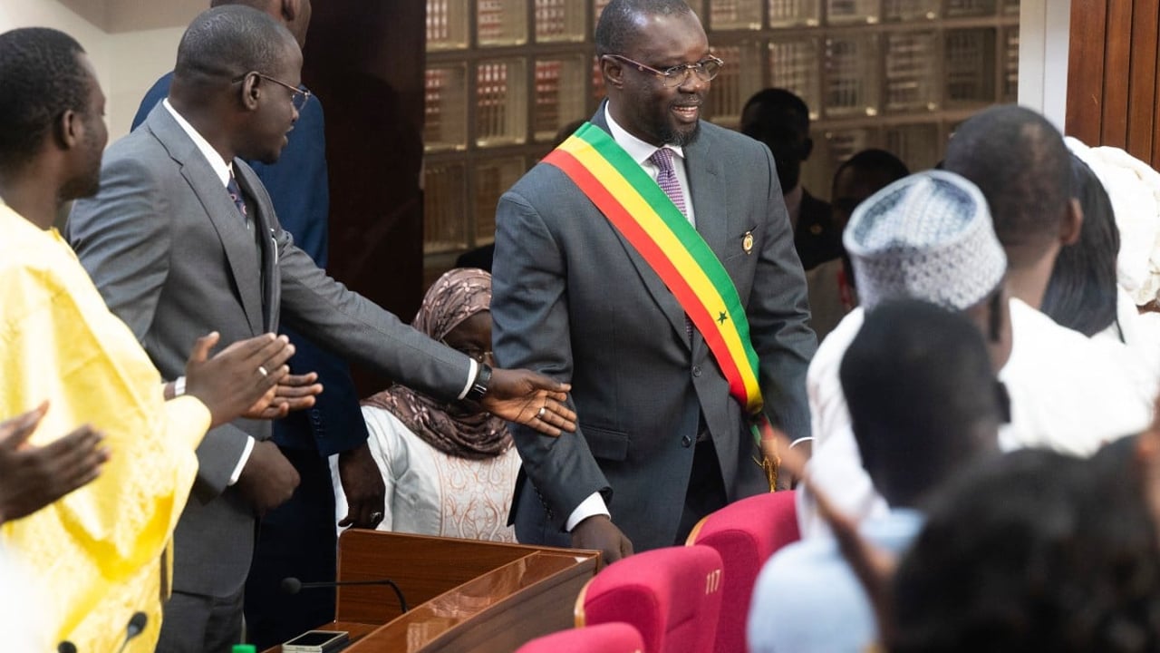 Ousmane Sonko président du Sénégal : l&rsquo;élection controversée de l&rsquo;Assemblée nationale