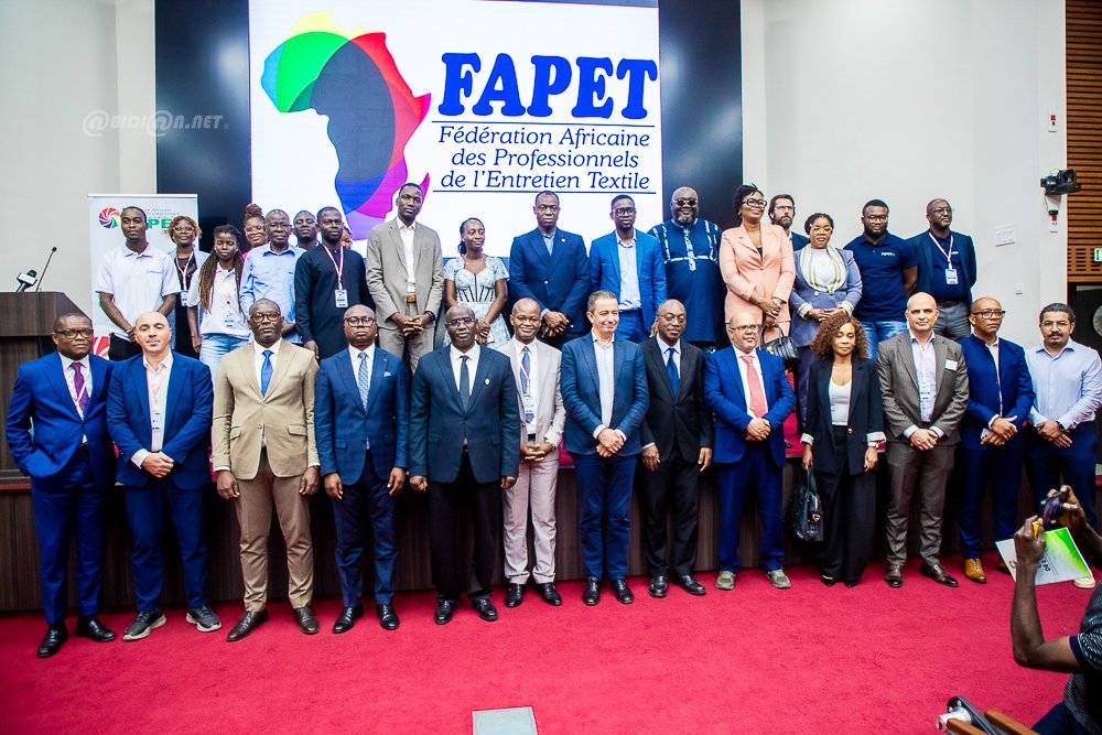 Abidjan accueille le forum africain sur la modernisation des services textiles