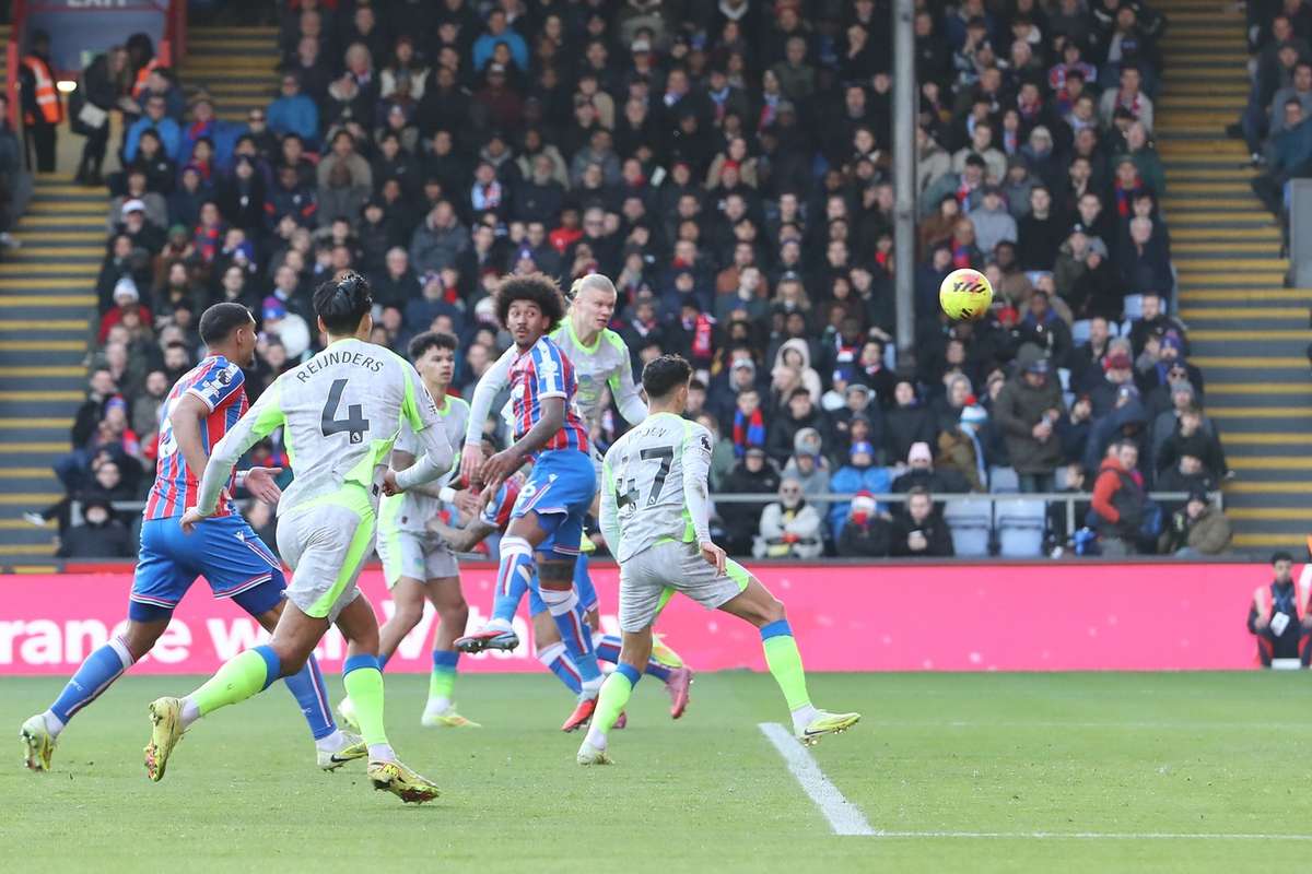 Affrontement manchester city crystal palace : analyses et enjeux avant le duel