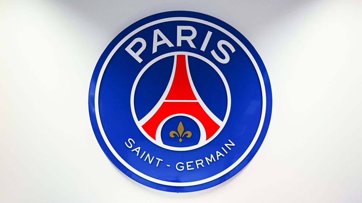 Mercato psg : julian alvarez vers le barça pour 100 millions d’euros