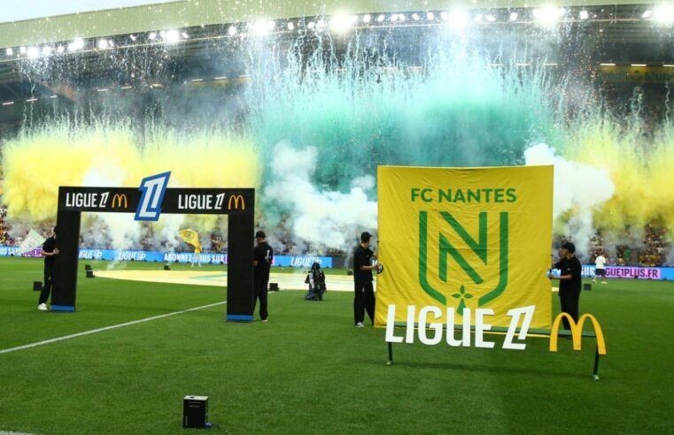 Huit clos pour nantes après envahissement de terrain à la beaujoire