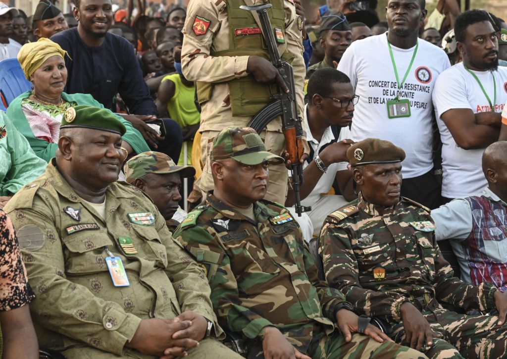Niger : l&rsquo;inquiétante régression des libertés fondamentales depuis le putsch