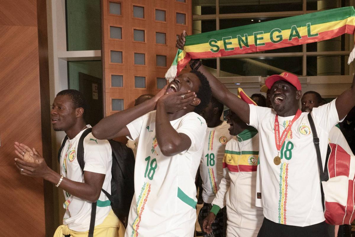 Retour triomphal des supporters sénégalais graciés par le roi du Maroc