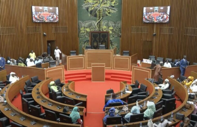 Crise politique au Sénégal : Sonko pourrait présider l’assemblée malgré l’opposition