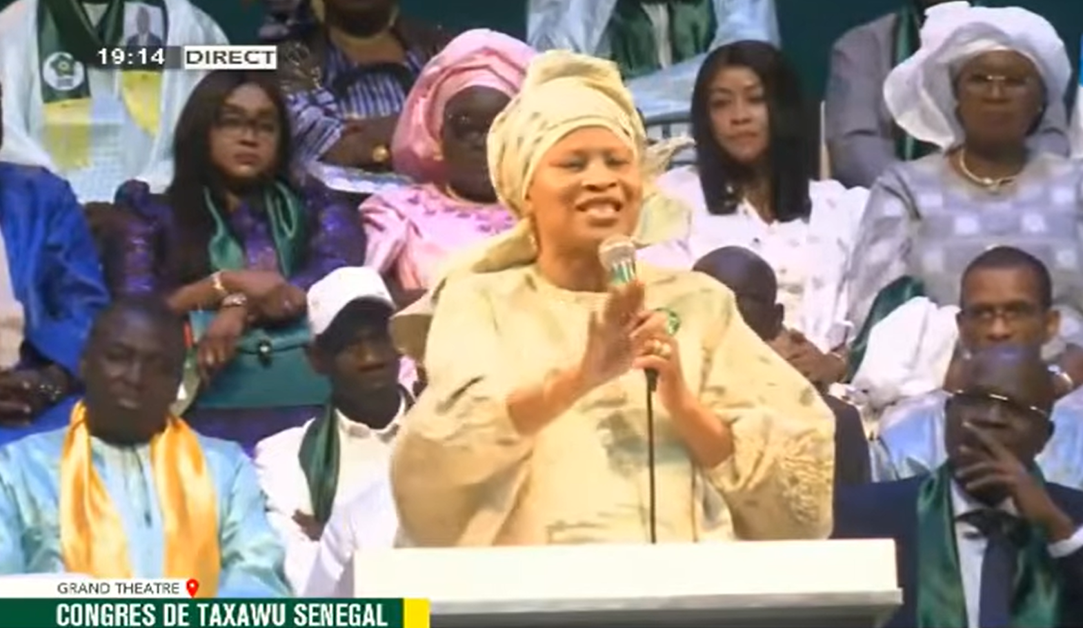 Aïssata Tall Sall au congrès de Taxawu Sénégal : un discours politique percutant contre le pouvoir