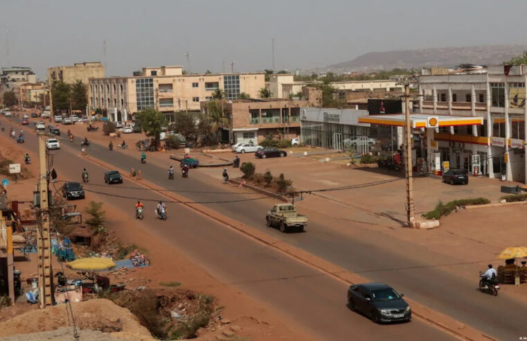 Blocus à Bamako : le Jnim menace la libre circulation au Mali