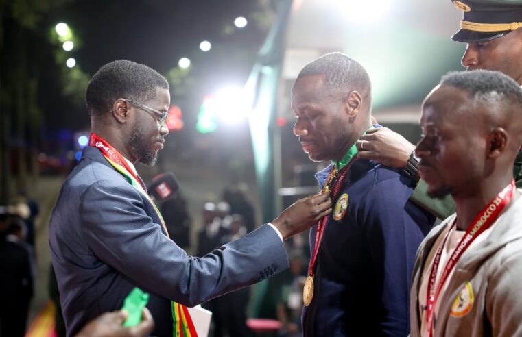 Crise politique dans le football sénégalais à cause des primes de Faye