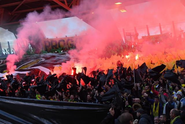 Nantes toulouse : match de ligue 1 interrompu par des incidents graves à la beaujoire