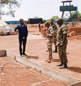 Faure Gnassingbé avec les forces armées togolaises