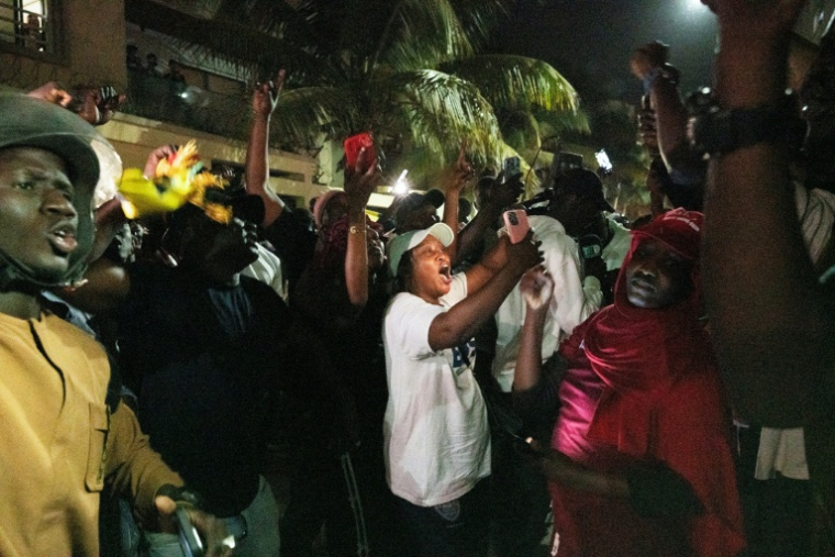 Manifestation des partisans d'Ousmane Sonko à Dakar après sa destitution