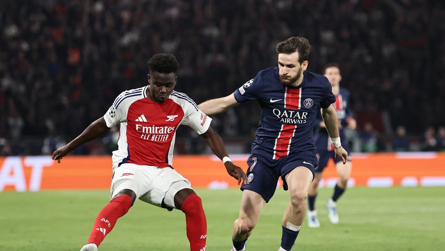 Khvicha Kvaratskhelia et Bukayo Saka, deux joueurs clés pour leur équipe respective