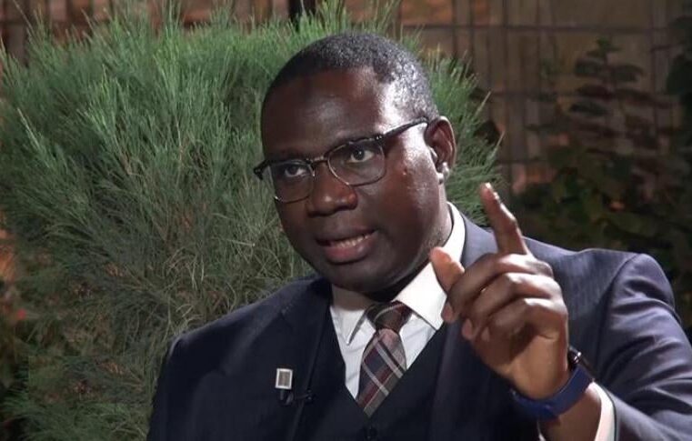 Moussa Balla Fofana quitte Pastef sans abandonner son ministère : quelles conséquences ?