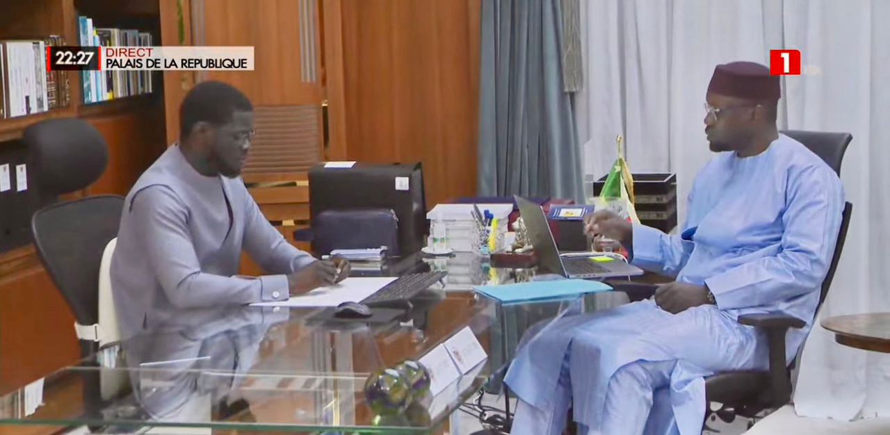 Le président Bassirou Diomaye Faye et Ousmane Sonko : une séparation politique sous tension