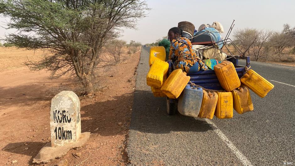 Afflux massif de Burkinabè au Mali : des milliers de réfugiés à Koro
