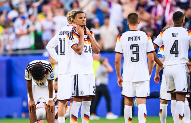 Mondial 2026 : l&rsquo;Allemagne éliminée par le Paraguay, la France en alerte