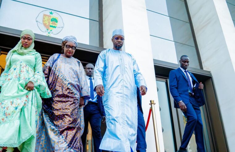 Sénégal : ousmane sonko en visite officielle au Cameroun