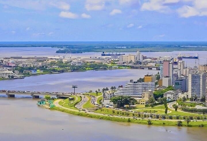 La Côte d&rsquo;Ivoire, moteur économique incontesté de l&rsquo;UEMOA face aux pays de l&rsquo;AES