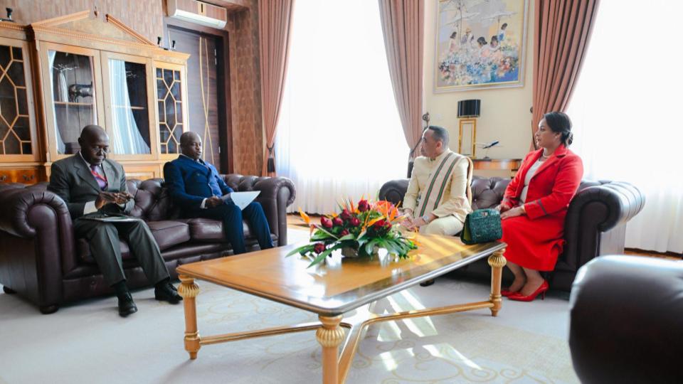 Message de Libreville à Antananarivo : Hermann Immongault renforce les liens entre le Gabon et Madagascar