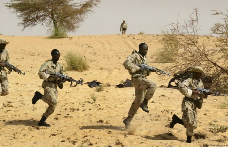 Mali : récompenses pour l&rsquo;arrestation de chefs terroristes au Sahel