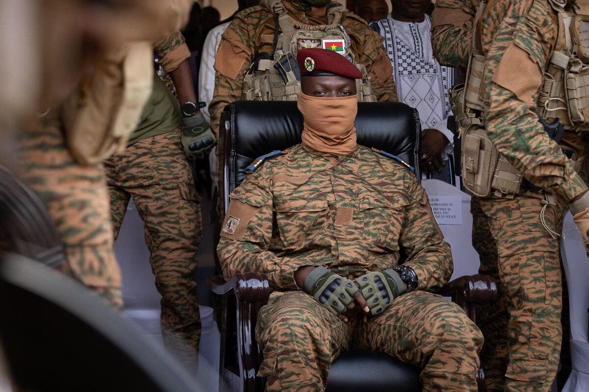 Le Burkina Faso rompt ses relations diplomatiques avec la France