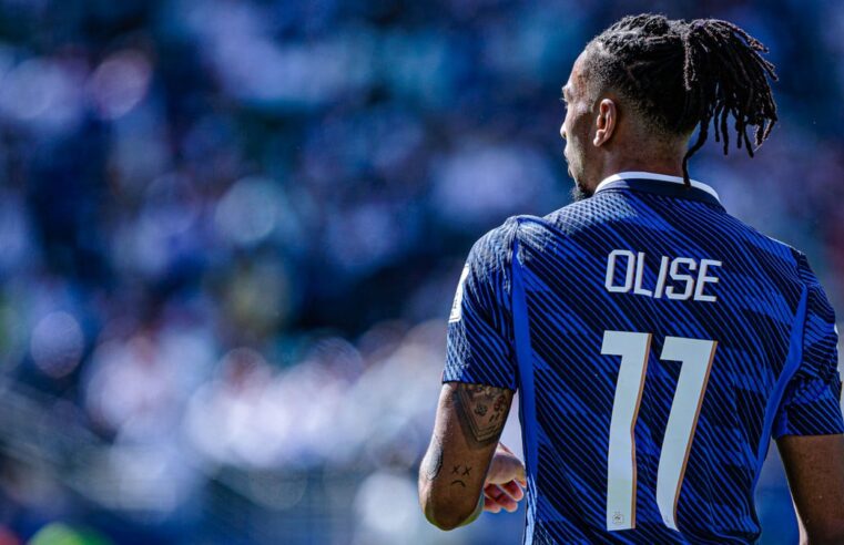 Michael Olise au cœur d’un duel PSG-Real Madrid : Deschamps donne son avis