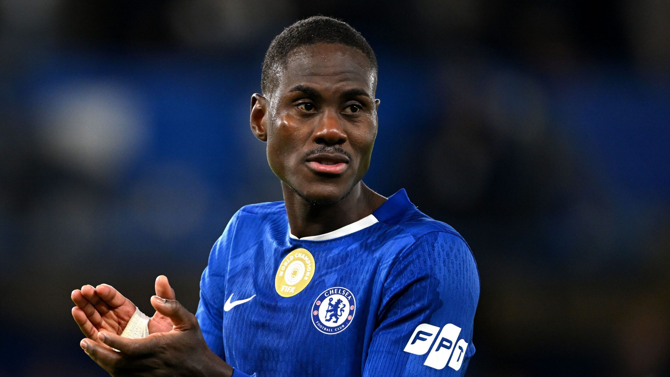 Como et Inter Milan en concurrence pour le défenseur de Chelsea Trevoh Chalobah