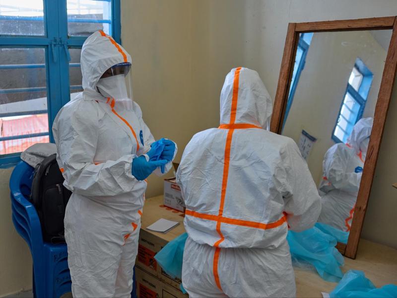Ebola en RDC : la flambée épidémique s&rsquo;étend, les efforts internationaux s&rsquo;accélèrent