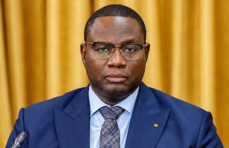 Moussa bala fofana défend son engagement face aux critiques politiques