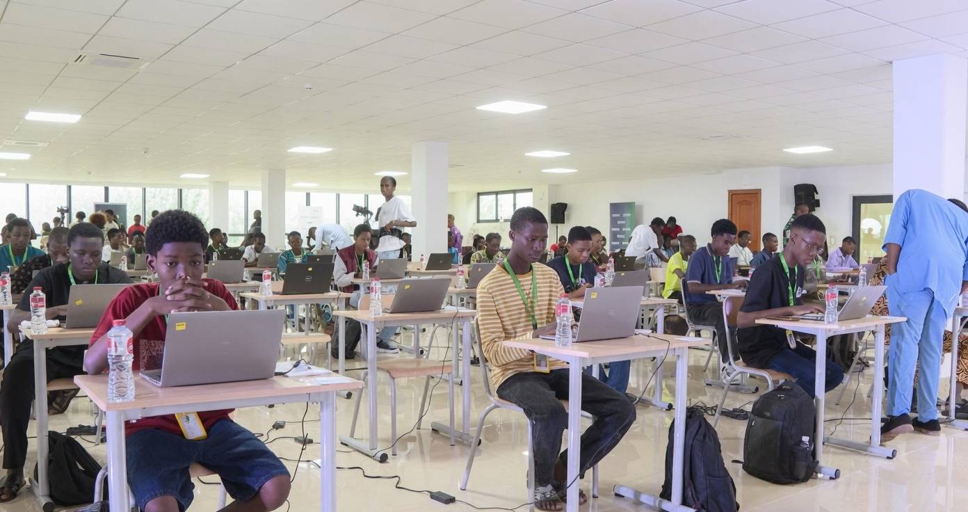 Bénin : la jeunesse au cœur de la stratégie nationale pour relever le défi de l&rsquo;intelligence artificielle
