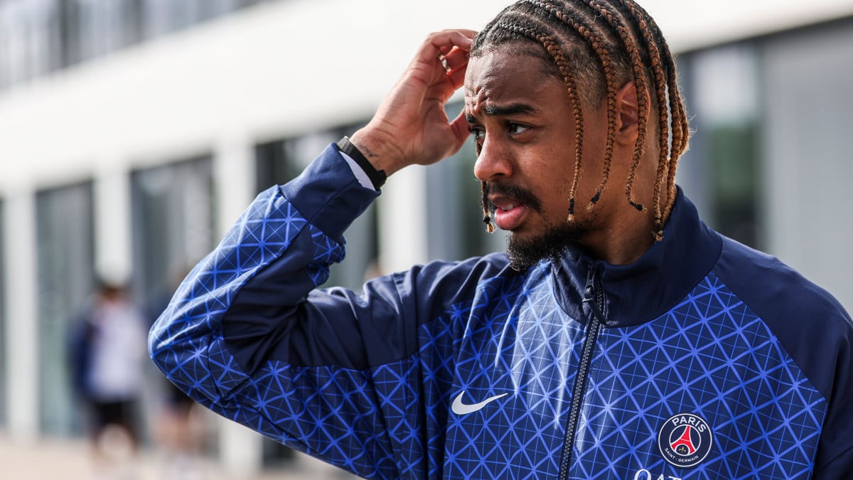 Bradley Barcola : le PSG fixe une condition pour son départ