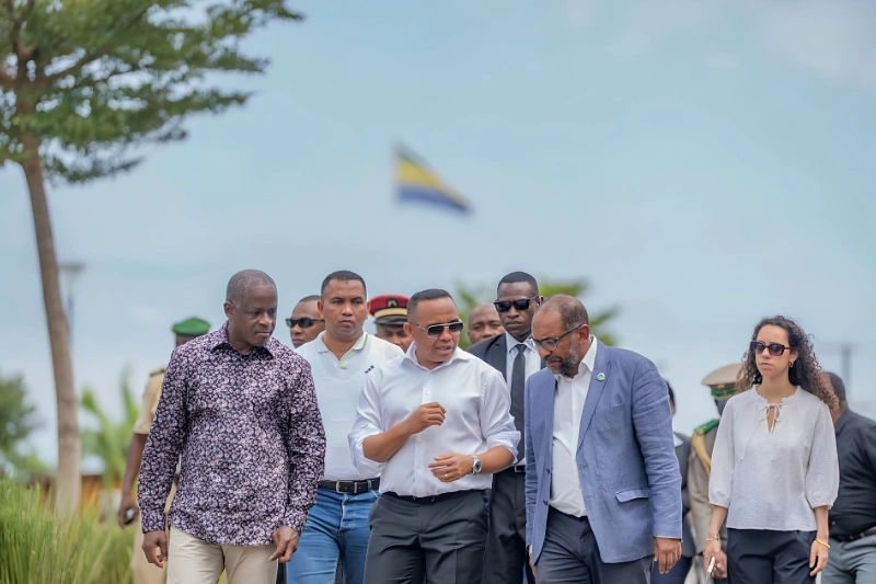 Madagascar : le colonel Randrianirina s&rsquo;inspire du modèle gabonais à Libreville