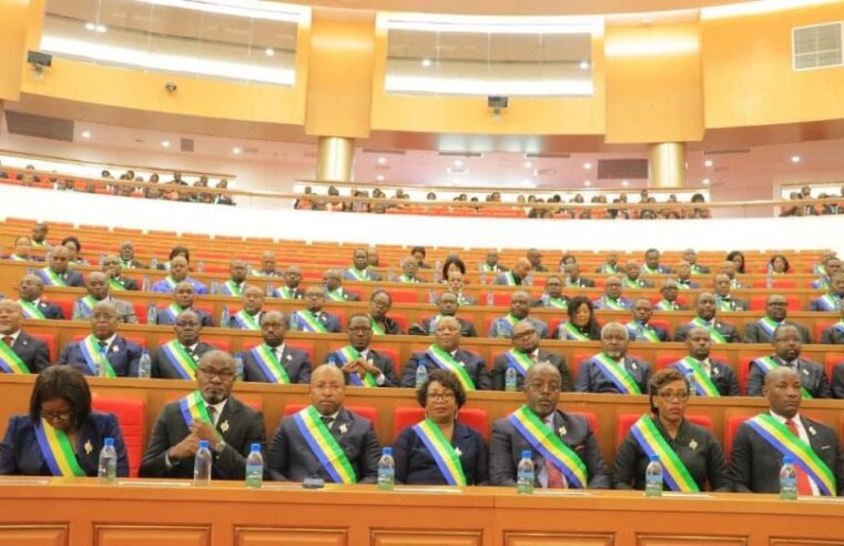 Gabon : le parlement devient le pilier de la nouvelle république