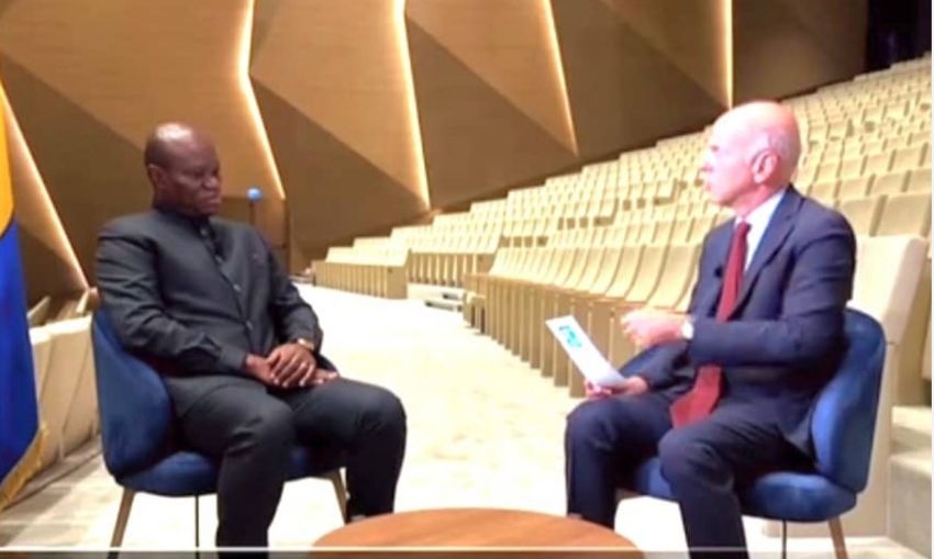Le président gabonais Oligui Nguema lors d’un entretien exclusif à la Cité de la Démocratie de Libreville