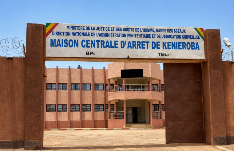 Mali : le FLA revendique la prise d’Anefis, un nouveau défi stratégique pour Bamako