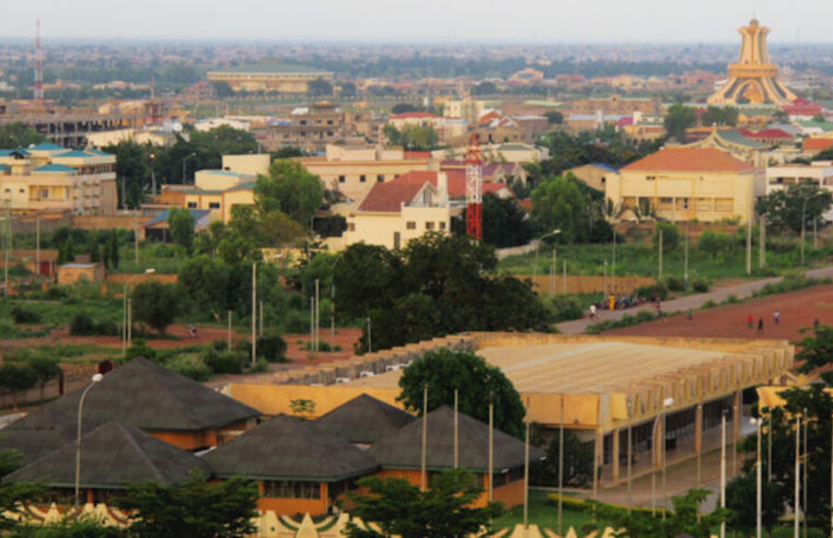 Rupture entre la France et le Burkina Faso : les diplomates burkinabè ont quitté Paris