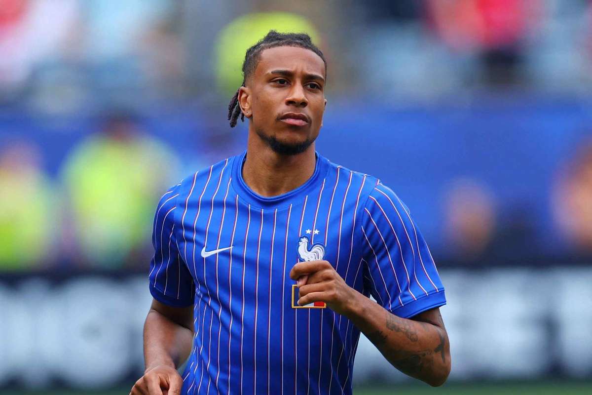 Michael Olise Retient son Avenir au Bayern Munich