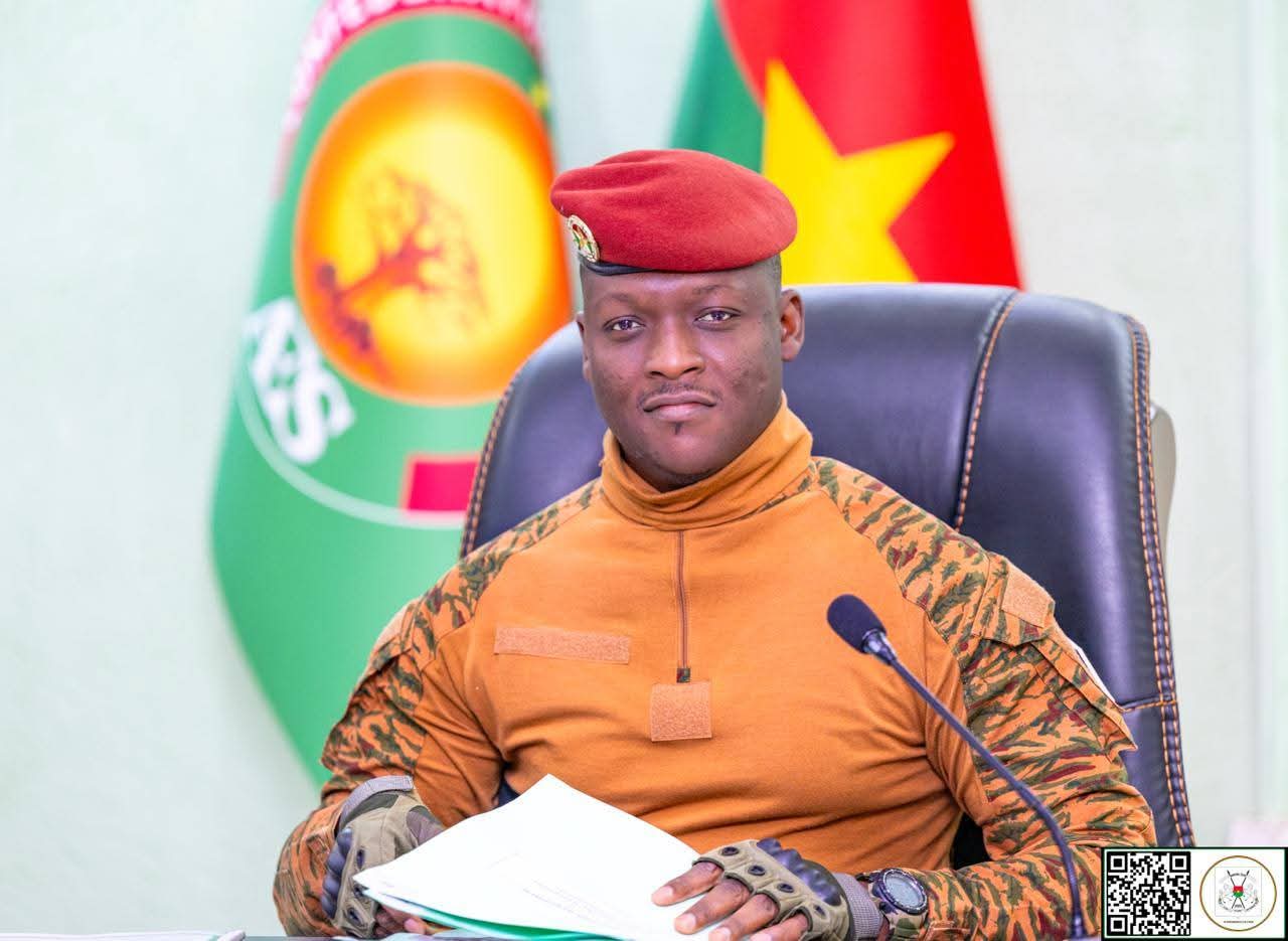 Deux ans de l&rsquo;AES : les promesses rattrapées par les attaques au Mali
