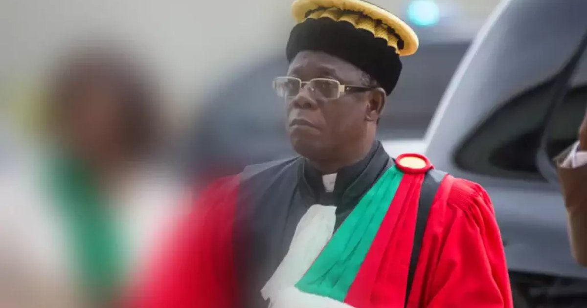 Bénin : membre de droit, Théodore Holo définit sa mission au sein du Sénat