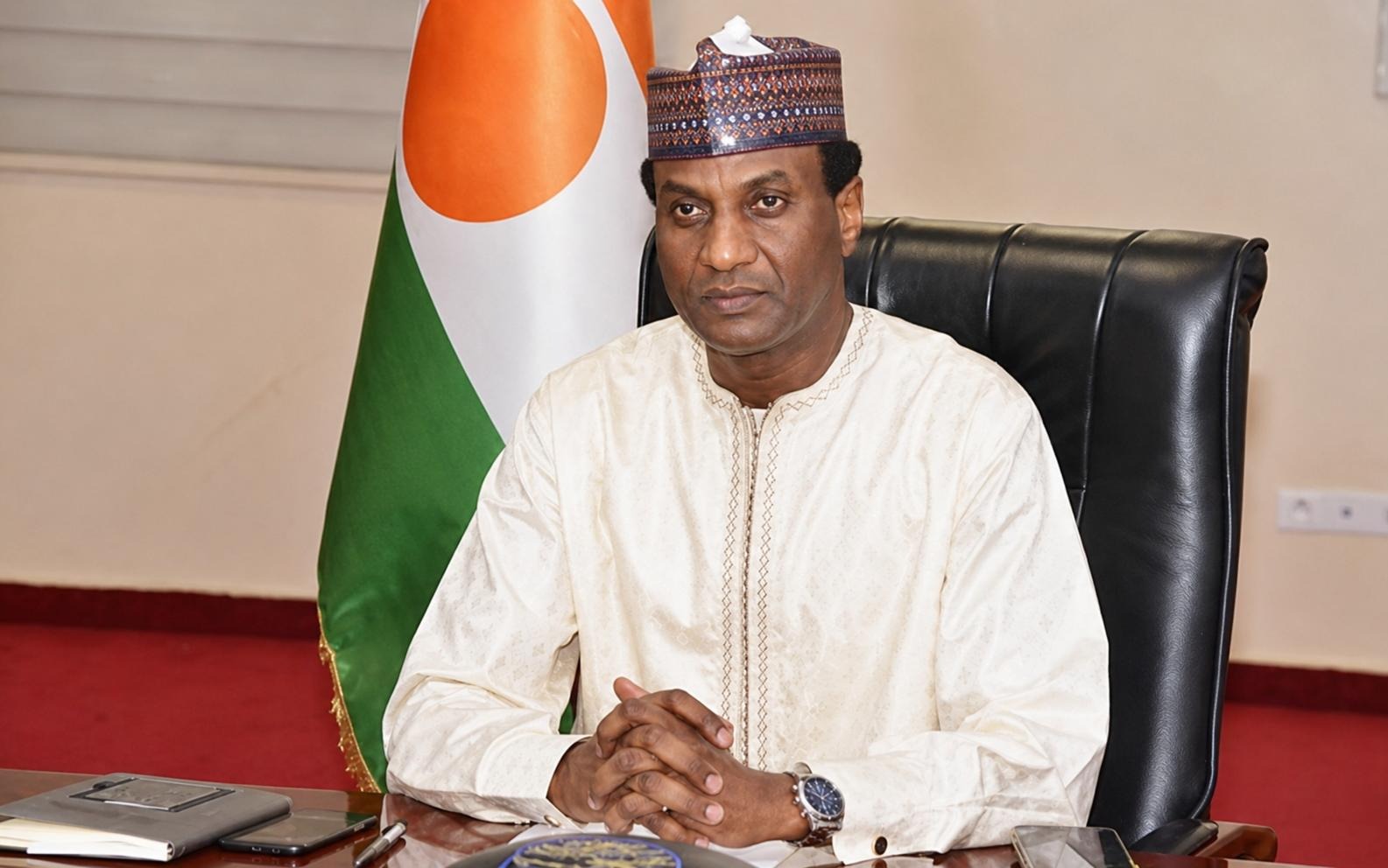 Le premier ministre du Niger sous surveillance : entre opportunité et précarité politique