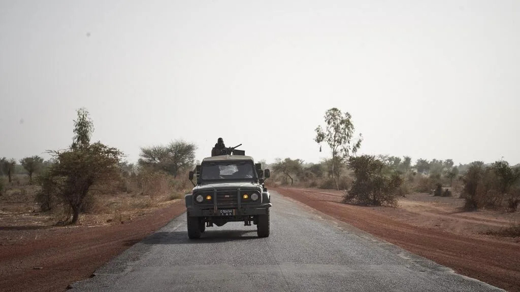 Mali: après la déroute de l&rsquo;armée malienne face aux jihadistes du Jnim, Kouakourou s&rsquo;est vidé de ses habitants