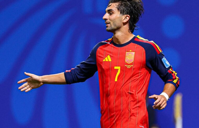 Ferran torres au psg : le fc barcelone face au départ de son attaquant