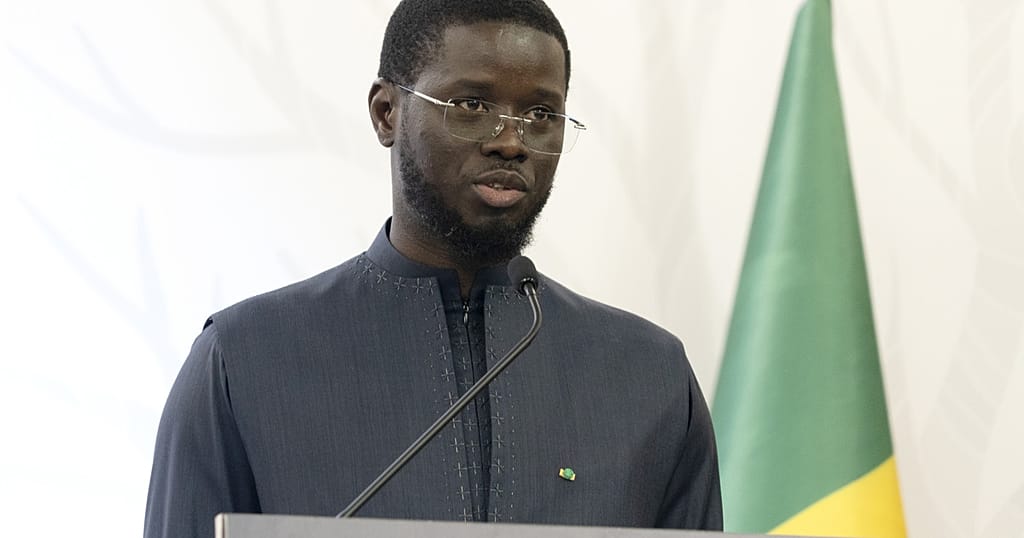 Bassirou Diomaye Faye lance son propre parti politique, une nouvelle étape dans la rupture avec Ousmane Sonko
