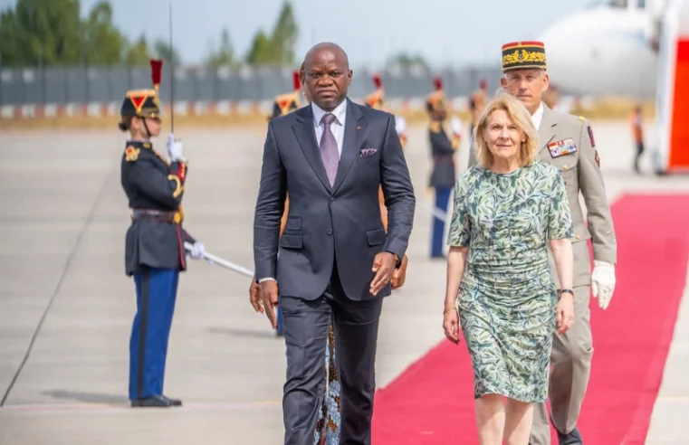 Oligui Nguema reçu en grande pompe à Paris pour sa visite officielle