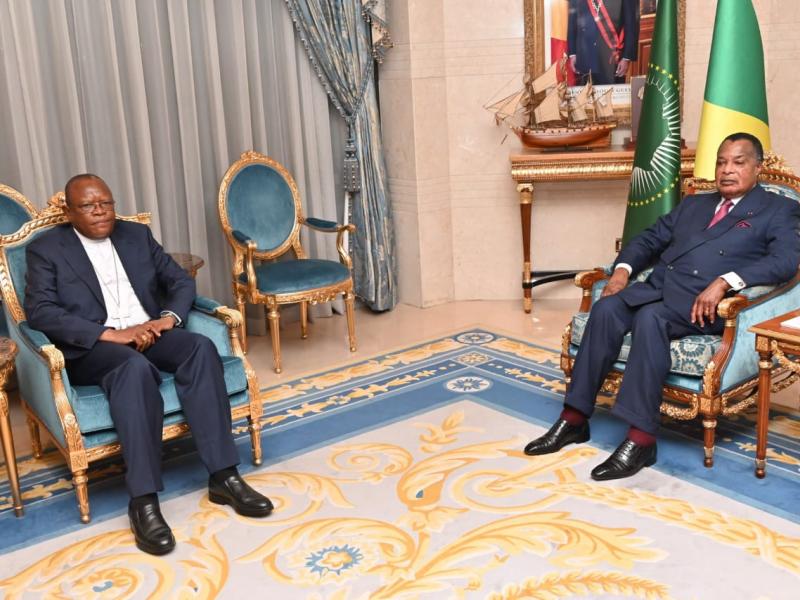 Le Cardinal Ambongo reçu par Sassou Nguesso au sujet de la situation « fragile » en RDC: « Il a nous a donné des conseils pour nous aider à sortir de cette crise », révèle Mgr Donatien Nshole