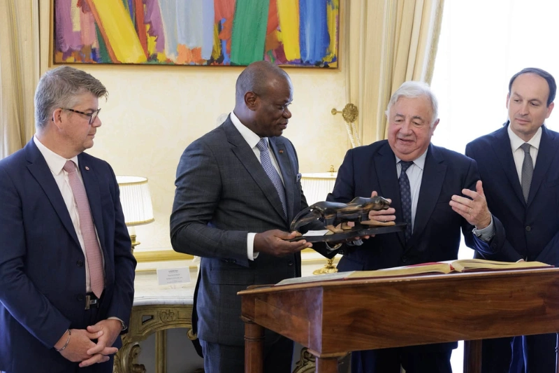 Brice Clotaire Oligui Nguema visite Paris : une étape cruciale dans la consolidation de la coopération avec la France